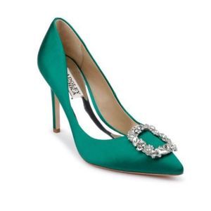 Badgley Mischka Cher green crystal satin pumps size 9.5